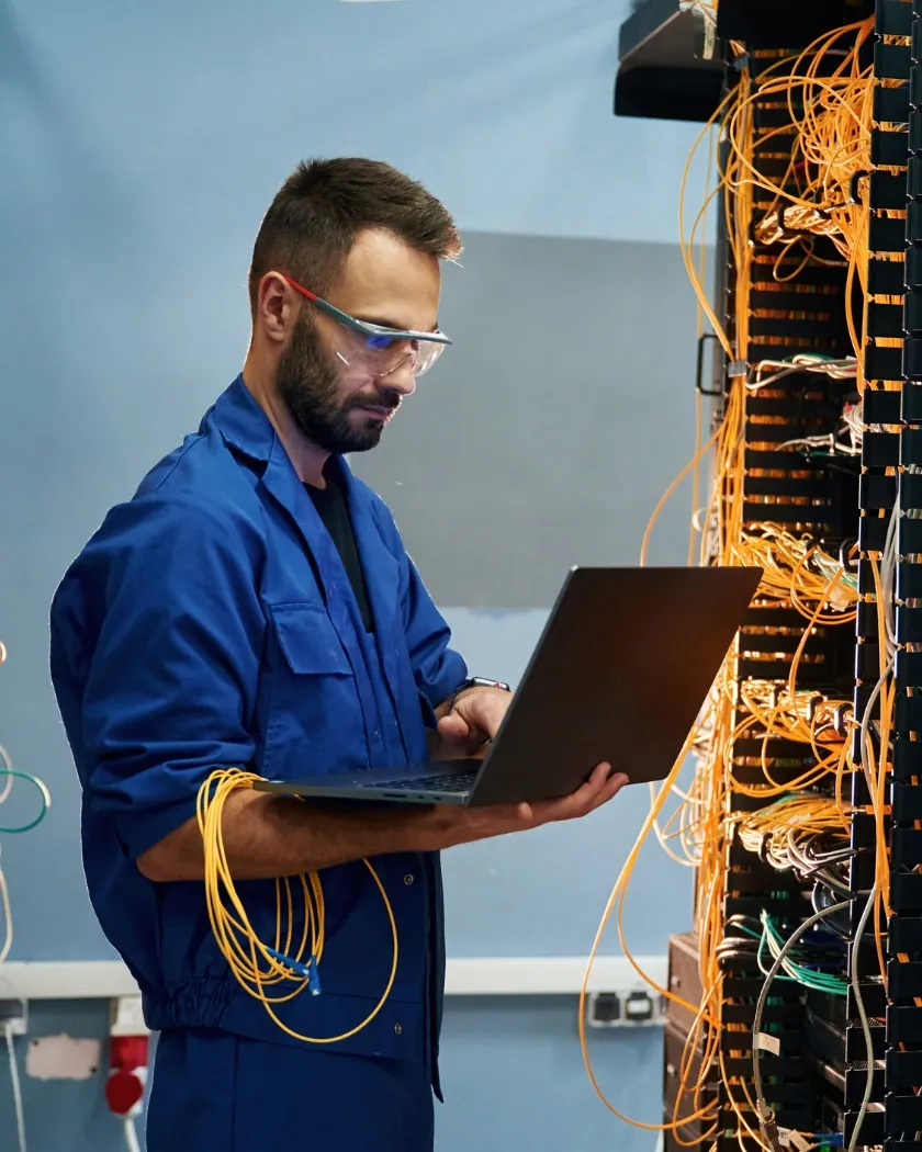 img-s4-Get-the-proactive-network-support-your-Toronto-business-deserves
